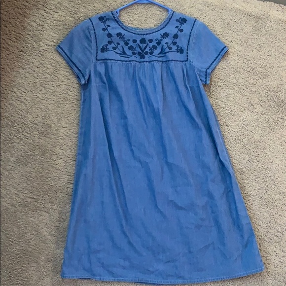 Old Navy Chambray Dress - Picture 2 of 3
